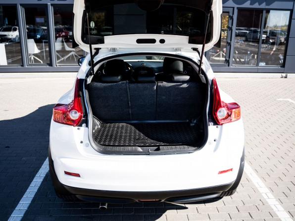 Nissan Juke I с пробегом 2013 года, цена 980 000 рублей, 200550 км, внедорожник, Автокод Объявления