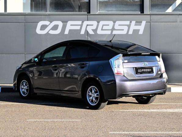 Toyota Prius III Рестайлинг (XW30) с пробегом 2011 года, цена 949 000 рублей, 367061 км, лифтбек, Автокод Объявления
