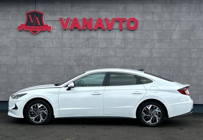 Hyundai Sonata VIII (DN8) с пробегом 2020 года, цена 2 435 000 рублей, 61250 км, седан, Автокод Объявления