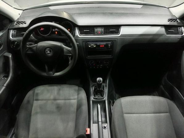 Skoda Rapid I с пробегом 2016 года, цена 850 000 рублей, 208523 км, лифтбек, Автокод Объявления