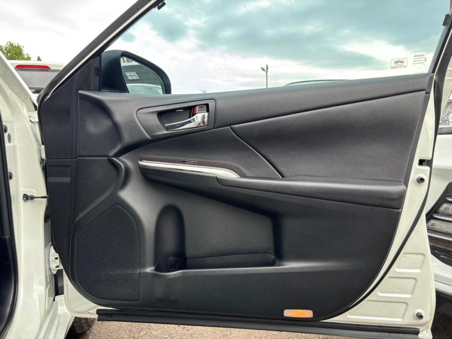 Toyota Camry VII (XV50) Рестайлинг Набережные Челны  - изображение 23