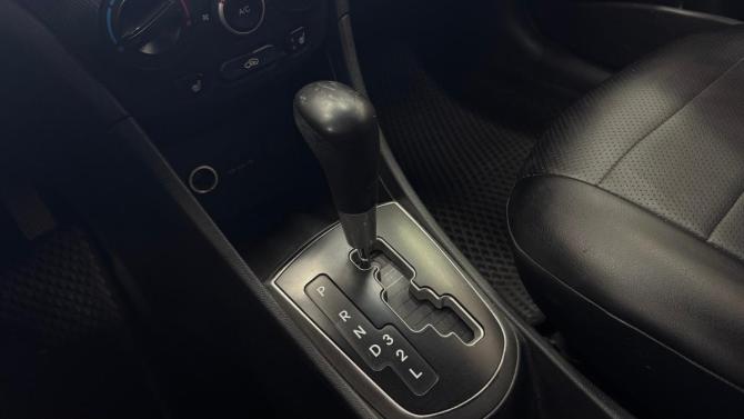Hyundai Solaris I с пробегом 2011 года, цена 630 000 рублей, 184983 км, хэтчбек, Автокод Объявления