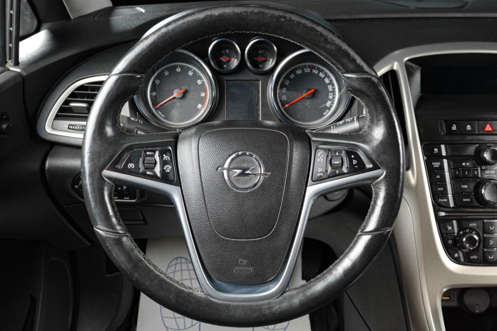 Opel Astra J Рестайлинг Тюмень  - изображение 14