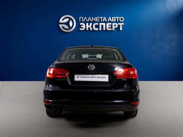 Volkswagen Jetta VI с пробегом 2013 года, цена 740 000 рублей, 209268 км, седан, Автокод Объявления