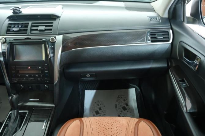 Toyota Camry VII (XV50) Рестайлинг с пробегом 2016 года, цена 1 989 000 рублей, 280000 км, седан, Автокод Объявления