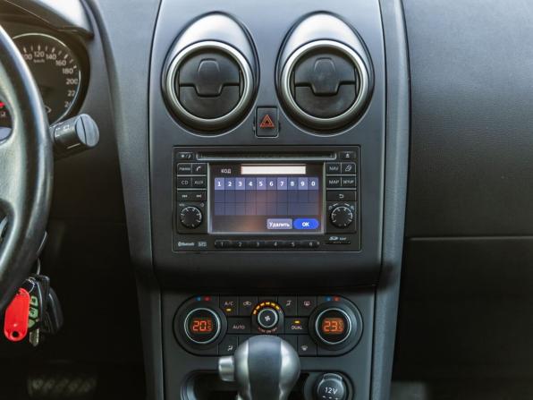 Nissan Qashqai I Рестайлинг с пробегом 2012 года, цена 948 000 рублей, 179893 км, внедорожник, Автокод Объявления