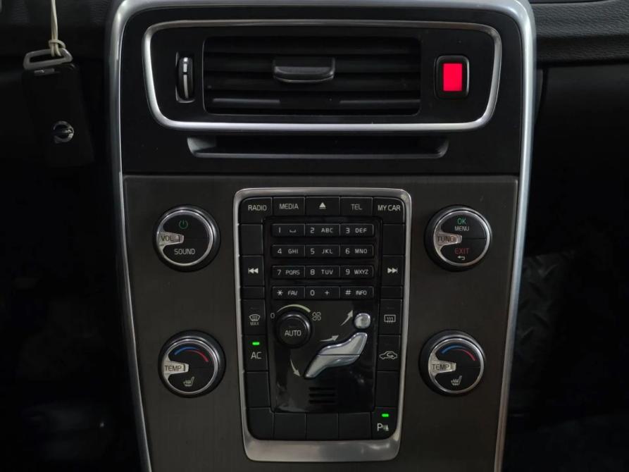 Volvo S60 II Санкт-Петербург  - изображение 20