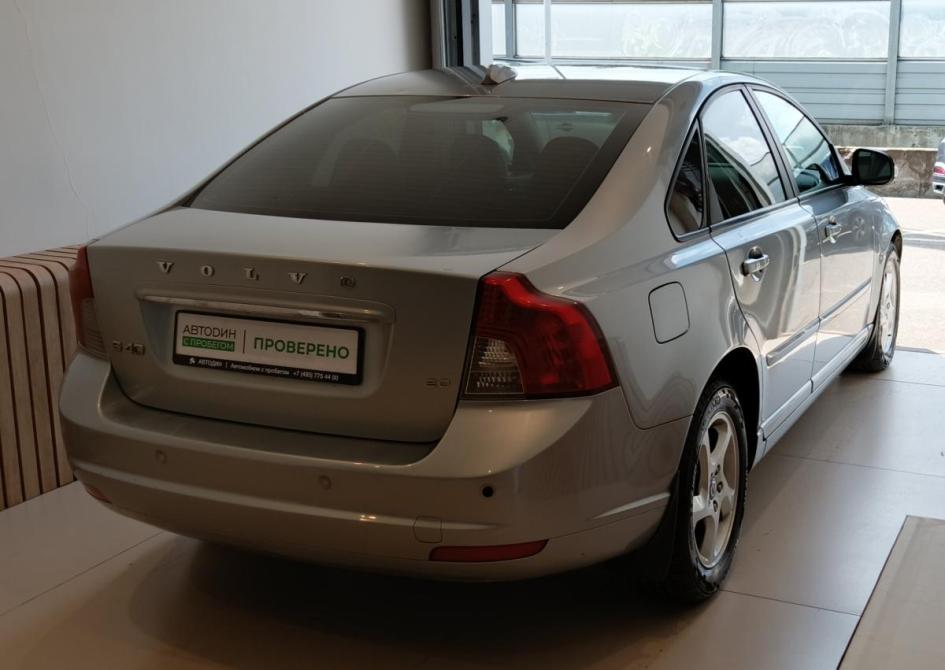 Volvo S40 II Рестайлинг Москва  - изображение 5