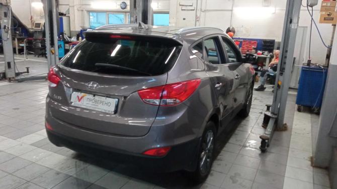 Hyundai ix35 I Рестайлинг с пробегом 2014 года, цена 1 050 000 рублей, 174739 км, внедорожник, Автокод Объявления