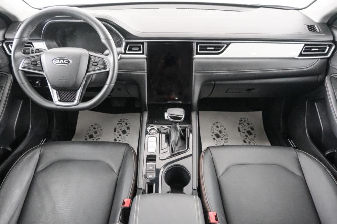 JAC J7 I с пробегом 2023 года, цена 1 499 000 рублей, 17700 км, лифтбек, Автокод Объявления