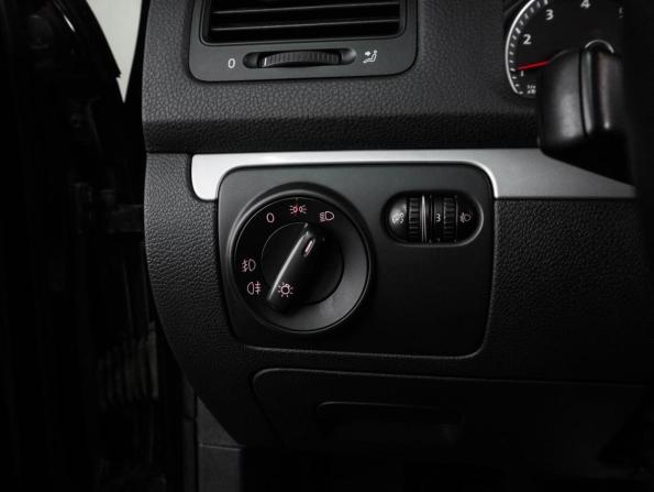 Volkswagen Jetta V с пробегом 2010 года, цена 824 000 рублей, 176518 км, седан, Автокод Объявления