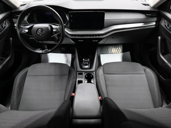 Skoda Octavia IV (A8) с пробегом 2021 года, цена 2 175 000 рублей, 84821 км, лифтбек, Автокод Объявления