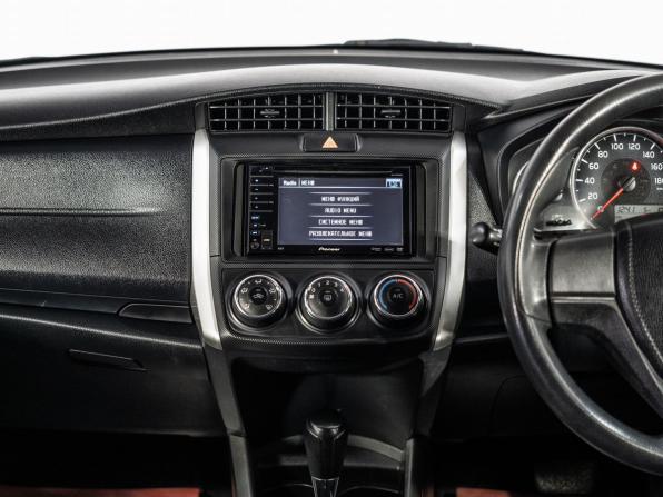 Toyota Corolla XI (E160 E170 E180) Рестайлинг 1 с пробегом 2016 года, цена 1 150 000 рублей, 197183 км, универсал, Автокод Объявления
