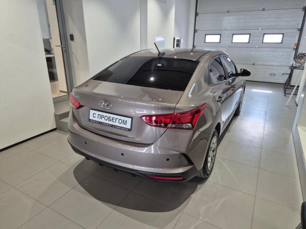 Hyundai Solaris II Рестайлинг с пробегом 2022 года, цена 1 529 000 рублей, 46122 км, седан, Автокод Объявления