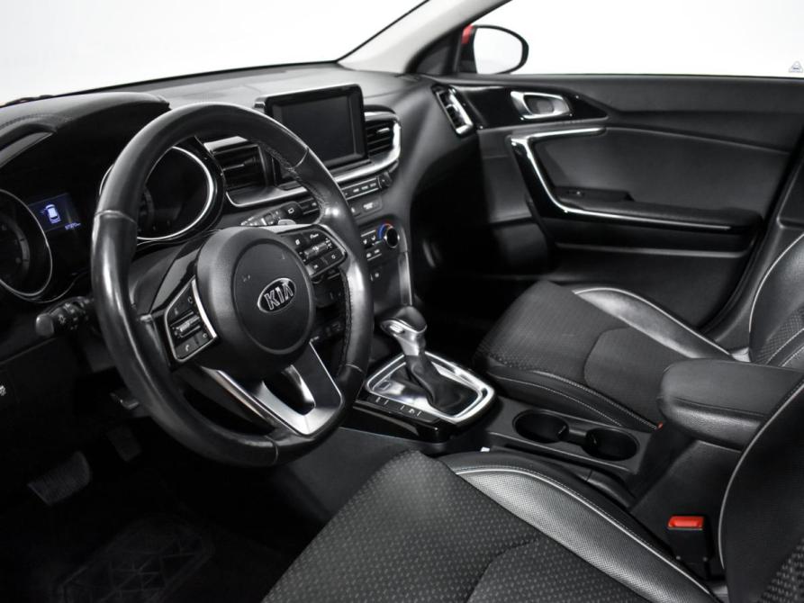 Kia Ceed III Санкт-Петербург  - изображение 9
