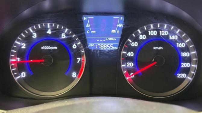 Hyundai Solaris I с пробегом 2013 года, цена 680 000 рублей, 178635 км, седан, Автокод Объявления