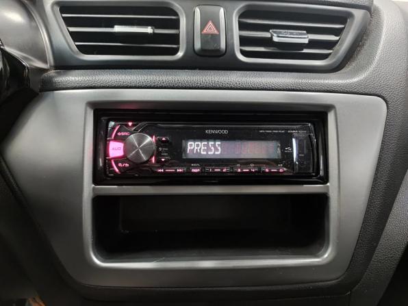 Kia Rio III Рестайлинг с пробегом 2015 года, цена 729 999 рублей, 166079 км, хэтчбек, Автокод Объявления