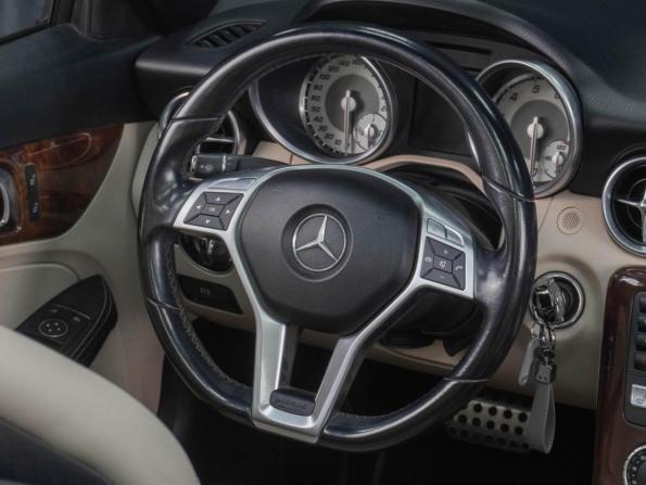 Mercedes-Benz SLK-Класс III (R172) с пробегом 2012 года, цена 2 459 000 рублей, 68632 км, родстер, Автокод Объявления