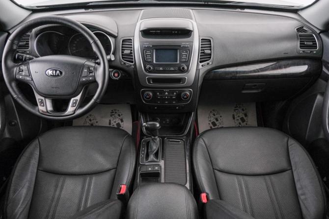 Kia Sorento II Рестайлинг с пробегом 2018 года, цена 1 959 000 рублей, 89000 км, внедорожник, Автокод Объявления