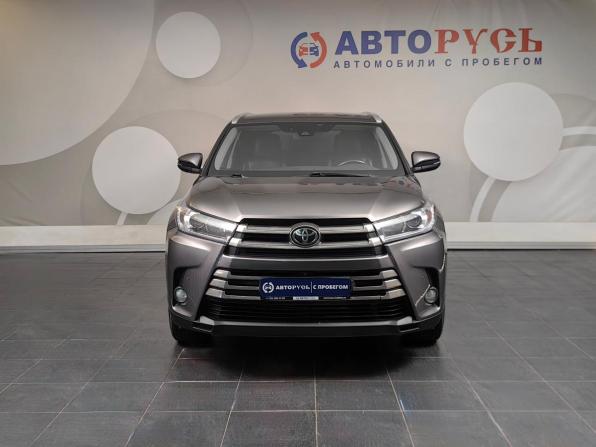 Toyota Highlander III (XU50) Рестайлинг с пробегом 2018 года, цена 2 919 000 рублей, 207153 км, внедорожник, Автокод Объявления