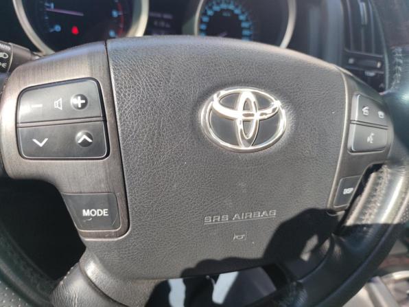 Toyota Land Cruiser 200 Series с пробегом 2011 года, цена 3 599 900 рублей, 255267 км, внедорожник, Автокод Объявления