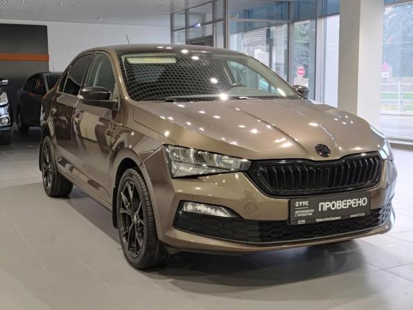 Skoda Rapid II с пробегом 2021 года, цена 1 580 000 рублей, 123053 км, лифтбек, Автокод Объявления