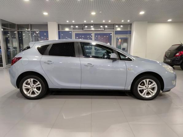 Opel Astra J с пробегом 2011 года, цена 495 000 рублей, 213500 км, хэтчбек, Автокод Объявления