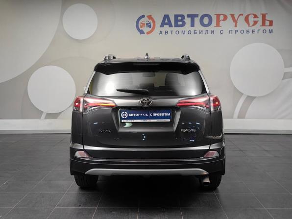 Toyota RAV4 IV (XA40) Рестайлинг с пробегом 2016 года, цена 1 890 000 рублей, 197605 км, внедорожник, Автокод Объявления