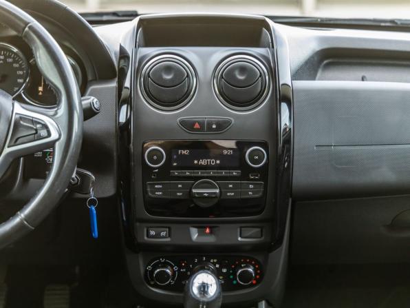 Renault Duster I Рестайлинг с пробегом 2019 года, цена 1 498 000 рублей, 157845 км, внедорожник, Автокод Объявления