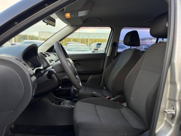 Skoda Fabia II Рестайлинг с пробегом 2011 года, цена 375 000 рублей, 286701 км, хэтчбек, Автокод Объявления