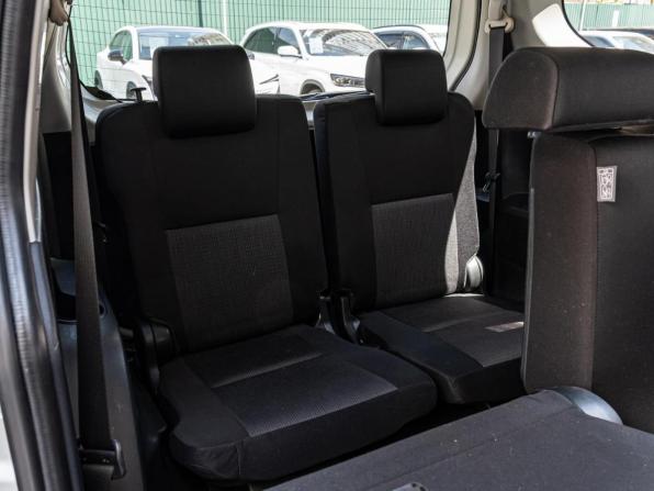Toyota Sienta II Рестайлинг с пробегом 2021 года, цена 1 820 000 рублей, 83948 км, компактвэн, Автокод Объявления