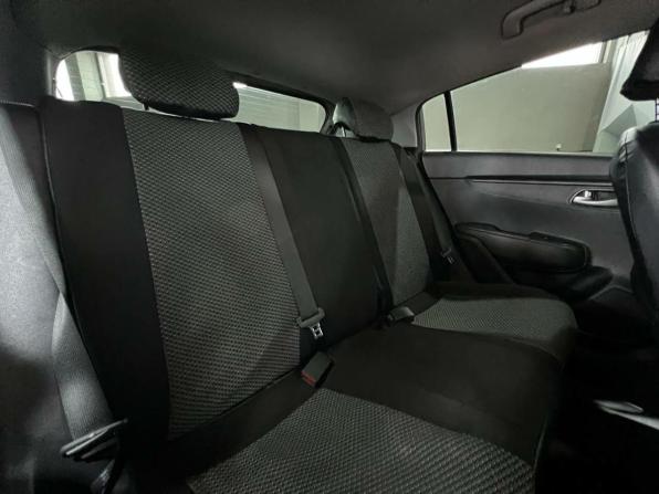 Kia Rio IV Рестайлинг с пробегом 2021 года, цена 1 450 000 рублей, 186045 км, хэтчбек, Автокод Объявления