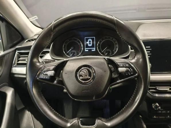 Skoda Rapid II с пробегом 2020 года, цена 1 819 000 рублей, 65000 км, лифтбек, Автокод Объявления
