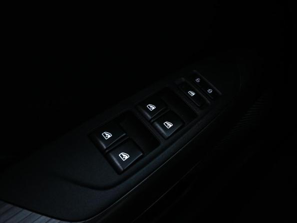 Changan Lamore с пробегом 2024 года, цена 2 049 000 рублей, 24172 км, седан, Автокод Объявления