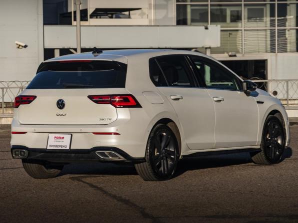 Volkswagen Golf VIII с пробегом 2022 года, цена 3 188 000 рублей, 48000 км, хэтчбек, Автокод Объявления