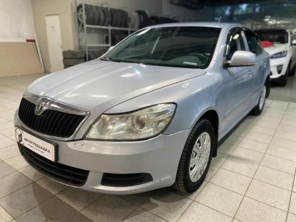 Skoda Octavia II (A5) Рестайлинг с пробегом 2010 года, цена 689 000 рублей, 263615 км, лифтбек, Автокод Объявления