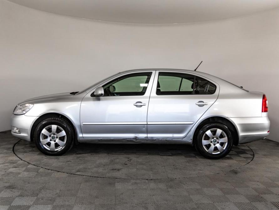 Skoda Octavia II (A5) Рестайлинг Санкт-Петербург  - изображение 9