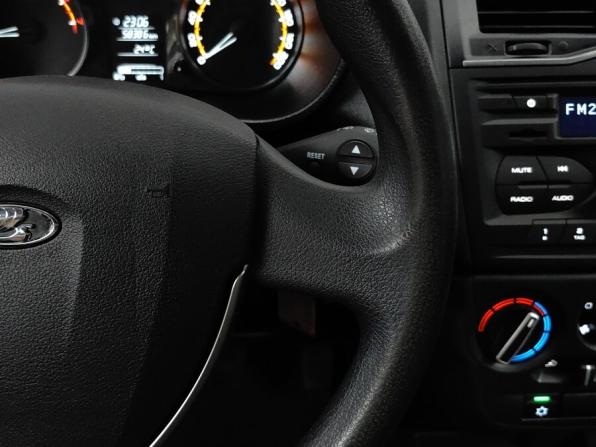 Lada (ВАЗ) Granta I Рестайлинг с пробегом 2022 года, цена 665 000 рублей, 58385 км, хэтчбек, Автокод Объявления