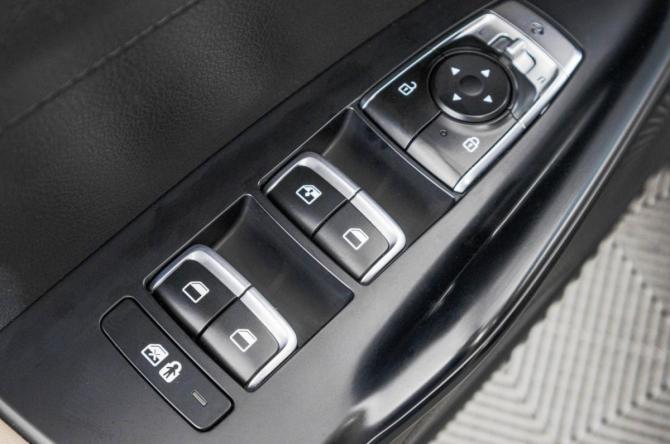 Kia K5 II с пробегом 2020 года, цена 2 749 000 рублей, 79000 км, седан, Автокод Объявления