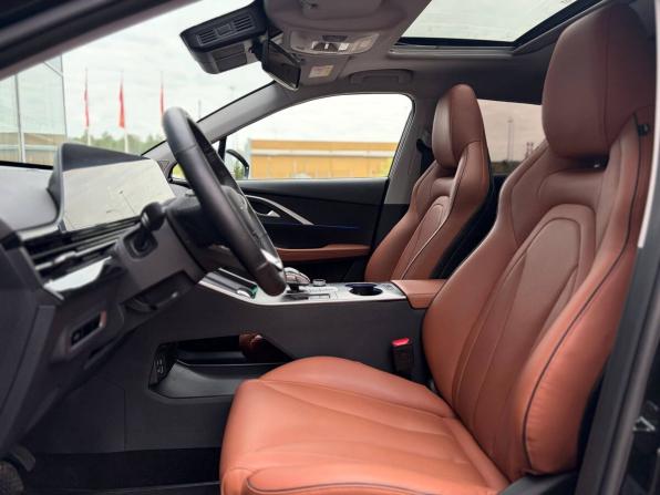 Omoda C5 I с пробегом 2023 года, цена 1 695 000 рублей, 58500 км, внедорожник, Автокод Объявления