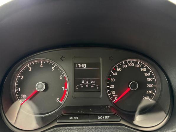 Volkswagen Polo V Рестайлинг с пробегом 2020 года, цена 1 388 000 рублей, 97315 км, седан, Автокод Объявления