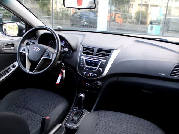 Hyundai Solaris I Рестайлинг с пробегом 2015 года, цена 999 000 рублей, 126417 км, седан, Автокод Объявления