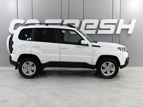 Lada (ВАЗ) Niva Travel I с пробегом 2022 года, цена 1 090 000 рублей, 37434 км, внедорожник, Автокод Объявления