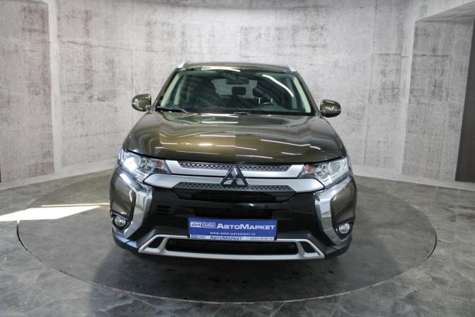 Mitsubishi Outlander III Рестайлинг 3 с пробегом 2019 года, цена 2 254 000 рублей, 92614 км, внедорожник, Автокод Объявления