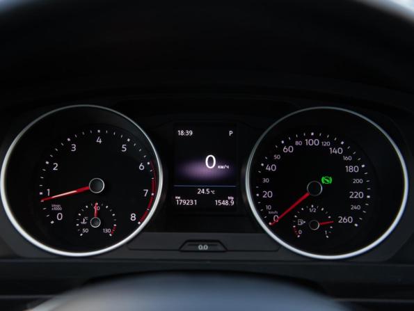 Volkswagen Tiguan II с пробегом 2018 года, цена 2 178 000 рублей, 179229 км, внедорожник, Автокод Объявления