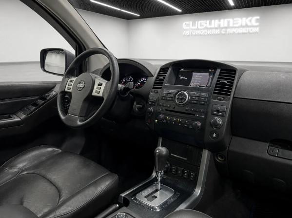 Nissan Pathfinder III Рестайлинг с пробегом 2011 года, цена 1 445 000 рублей, 330000 км, внедорожник, Автокод Объявления