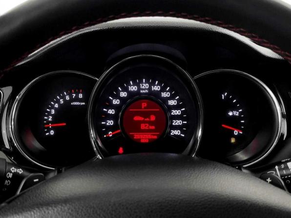Kia Ceed II Рестайлинг с пробегом 2015 года, цена 1 020 000 рублей, 259255 км, хэтчбек, Автокод Объявления
