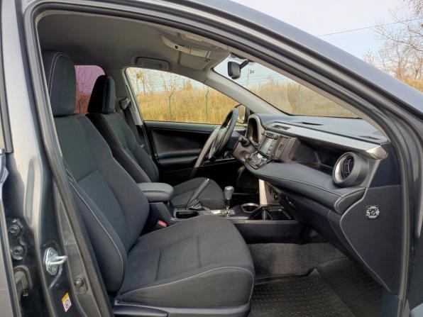 Toyota RAV4 IV (XA40) Рестайлинг с пробегом 2015 года, цена 2 328 000 рублей, 97217 км, внедорожник, Автокод Объявления