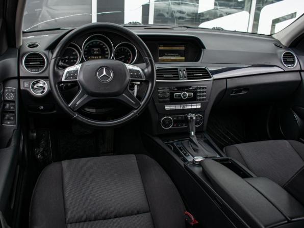 Mercedes-Benz C-Класс III (W204) Рестайлинг с пробегом 2011 года, цена 1 290 000 рублей, 150196 км, седан, Автокод Объявления