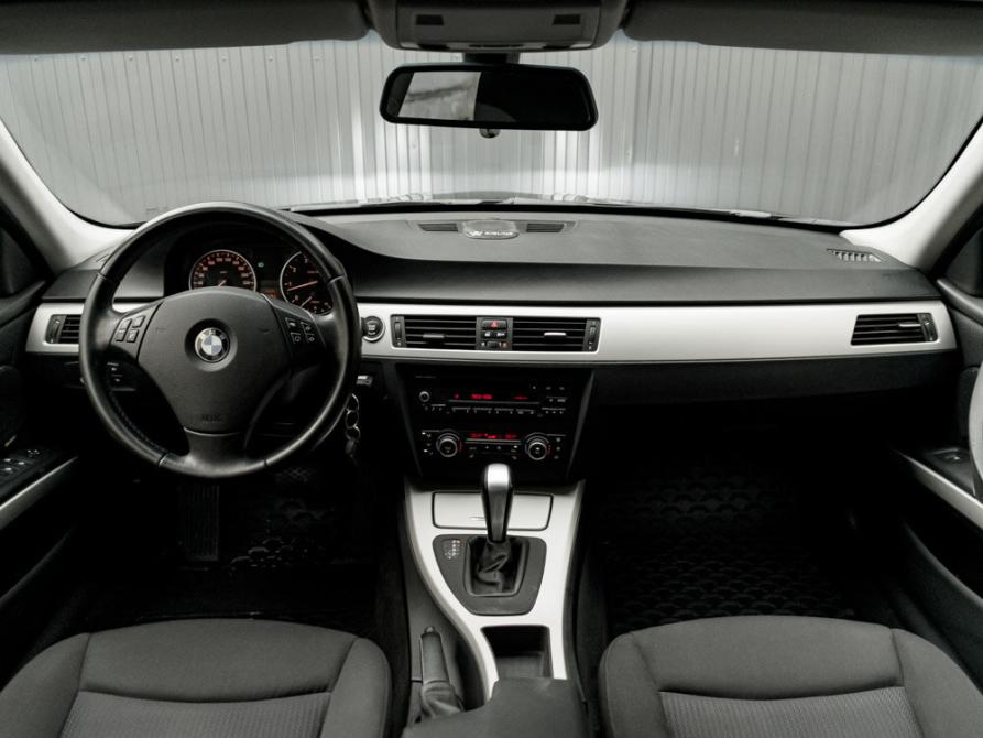 BMW 3 серии V (E90/E91/E92/E93) Рестайлинг Екатеринбург  - изображение 12